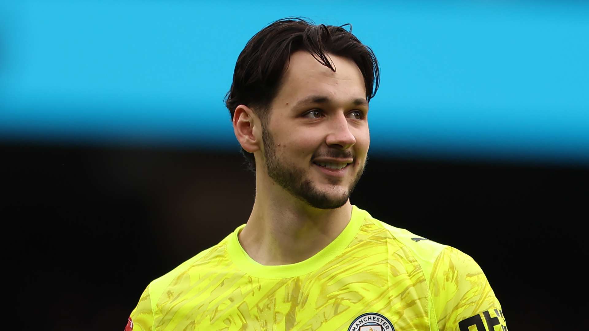 Leeds and Man City open Trafford talks  