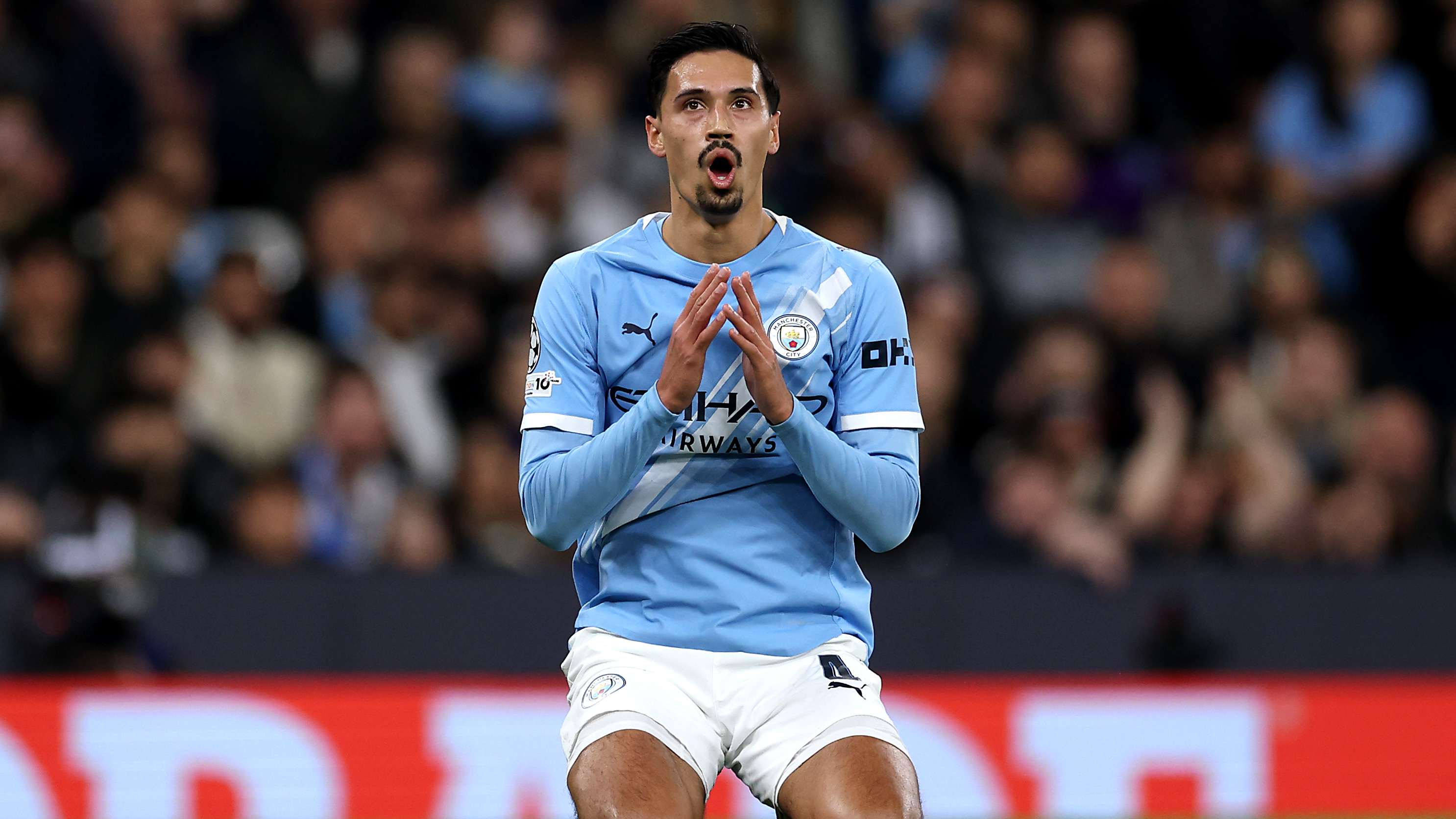 Official: Man City pay €135 million and bring in competition for Reijnders  