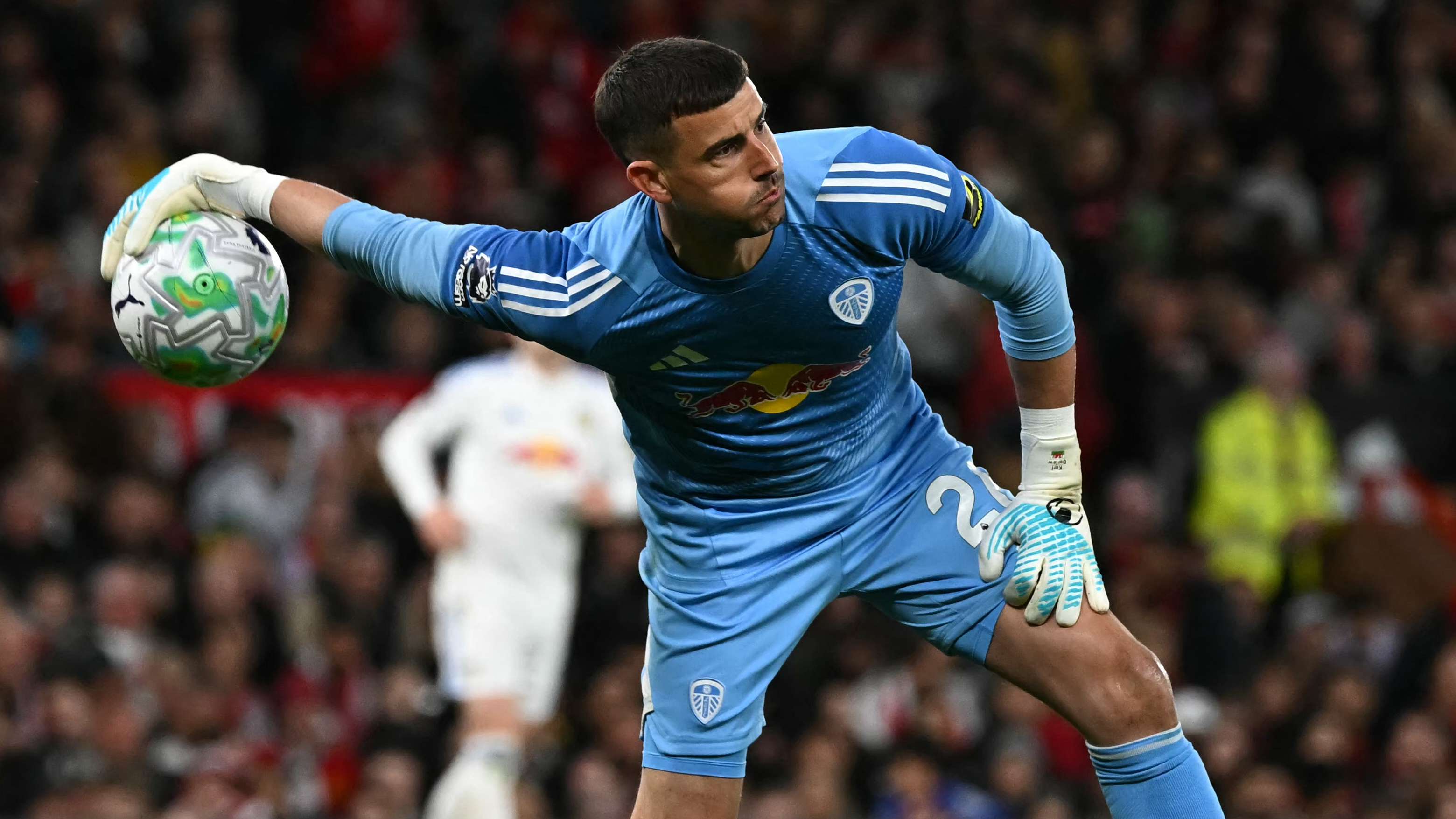 Man Utd complete signing of veteran keeper on free transfer  