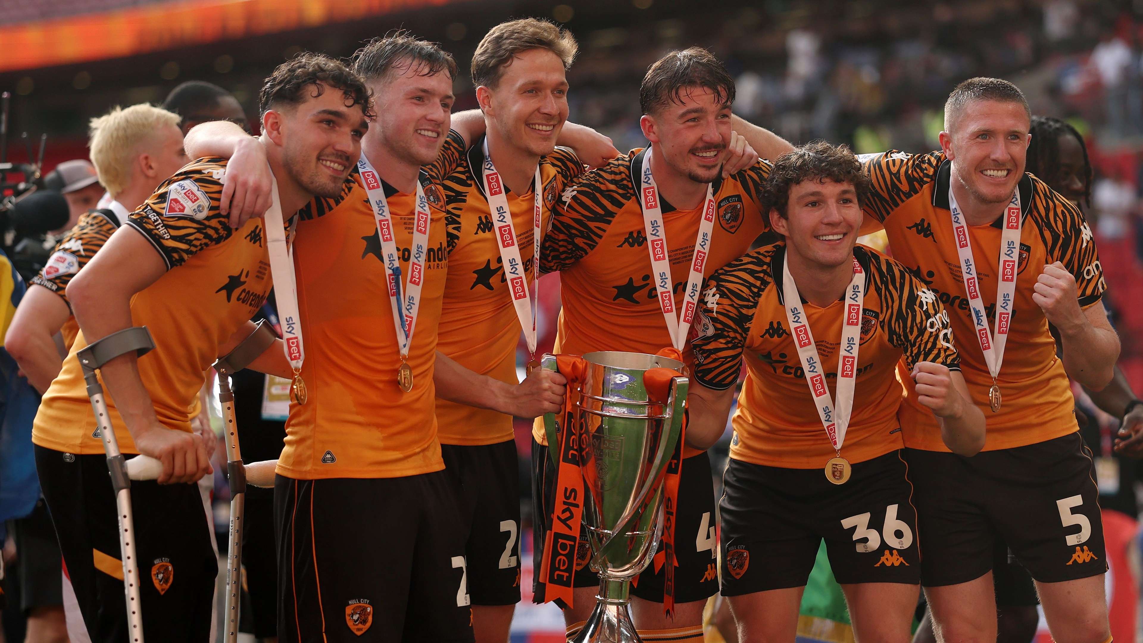 Premier League club sell two players to avoid points deduction  