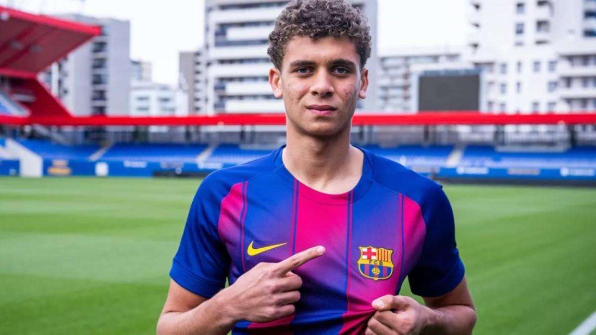 Barcelona Hide a Surprise for Hamza Abdelkarim, Starring Busquets  