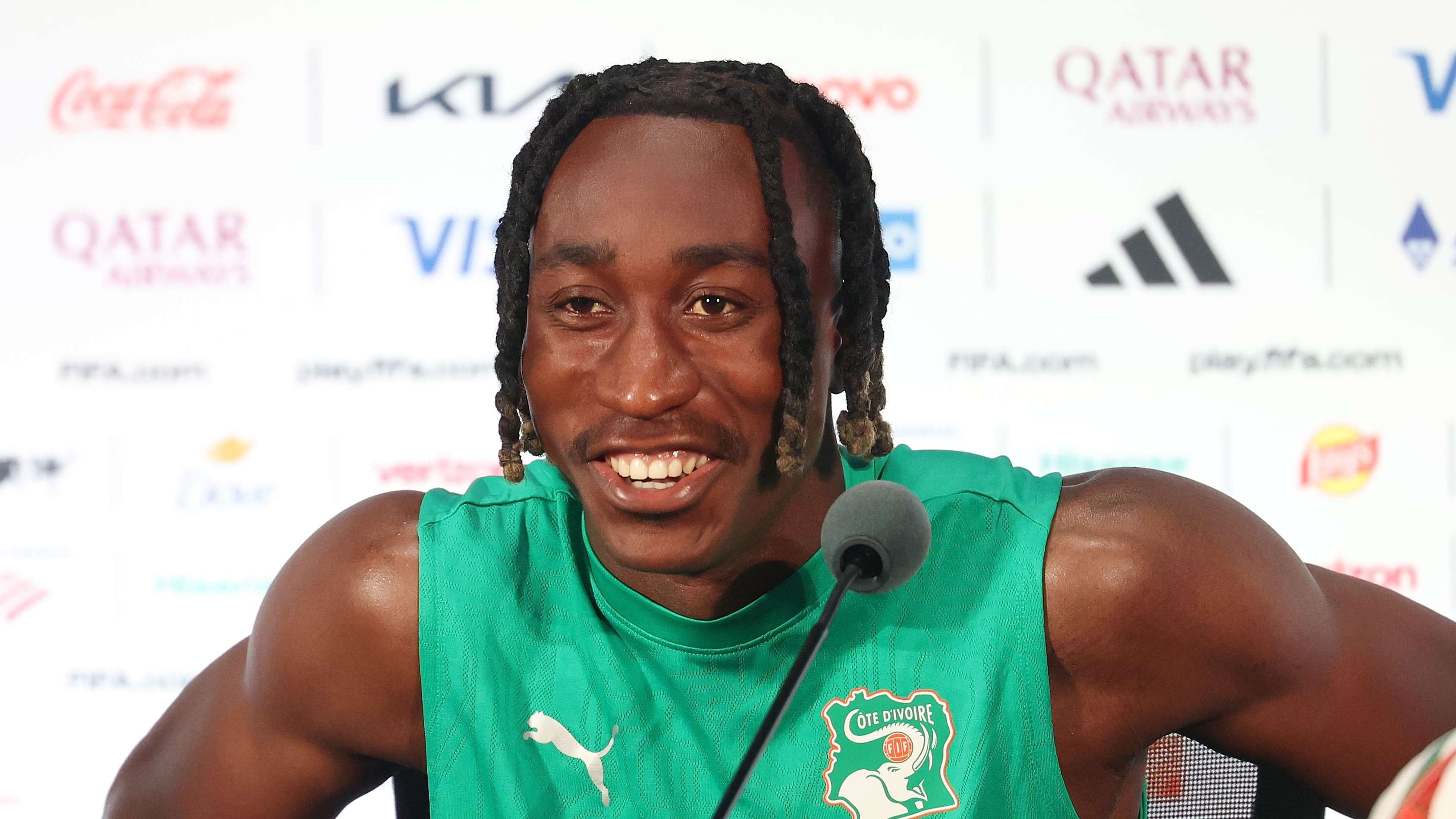 A major surprise: Diomande holds the key to an escape to Real Madrid in his pocket!  