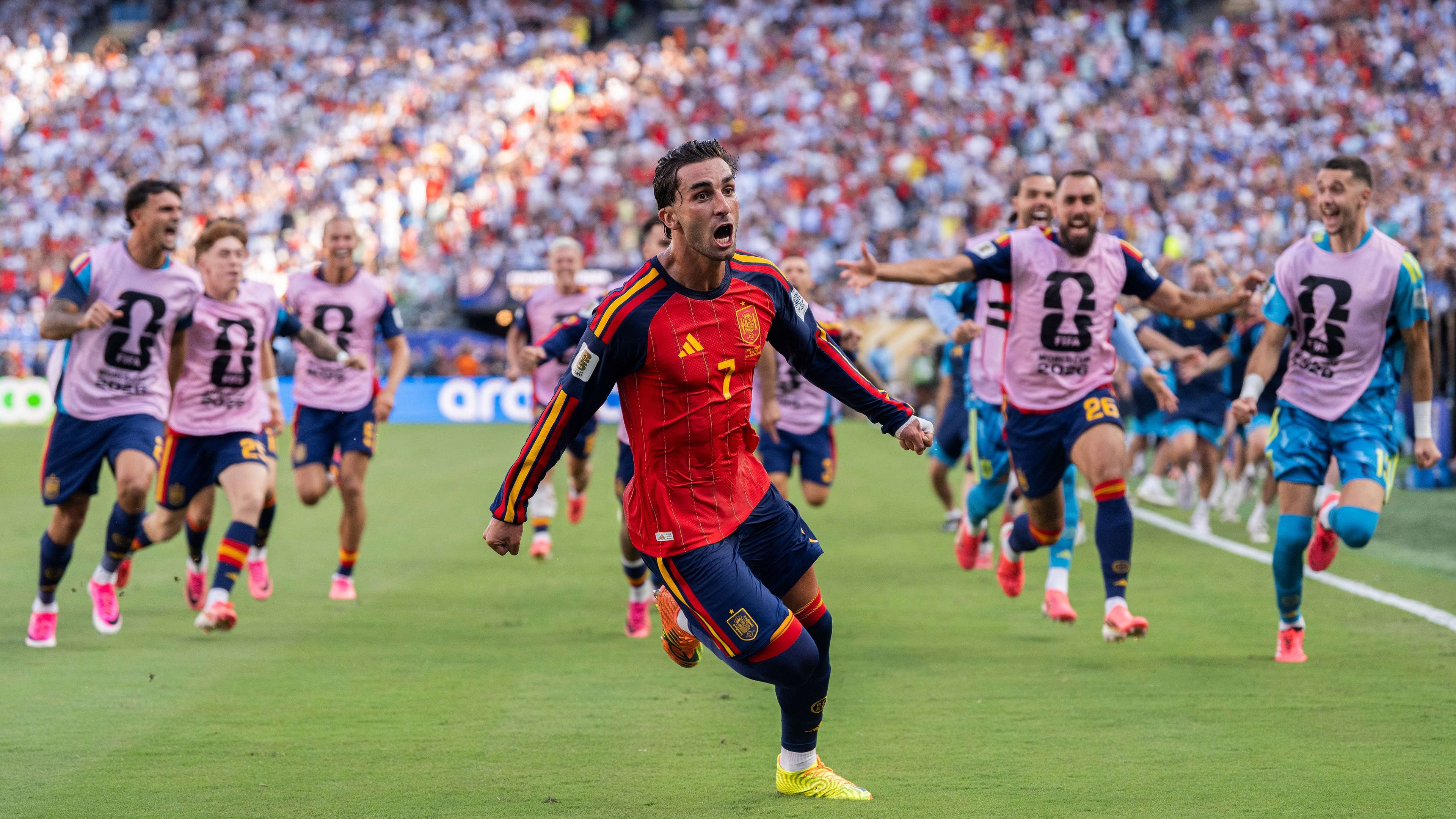 Ferran Torres has his say after Paris offer: Barcelona change their stance  