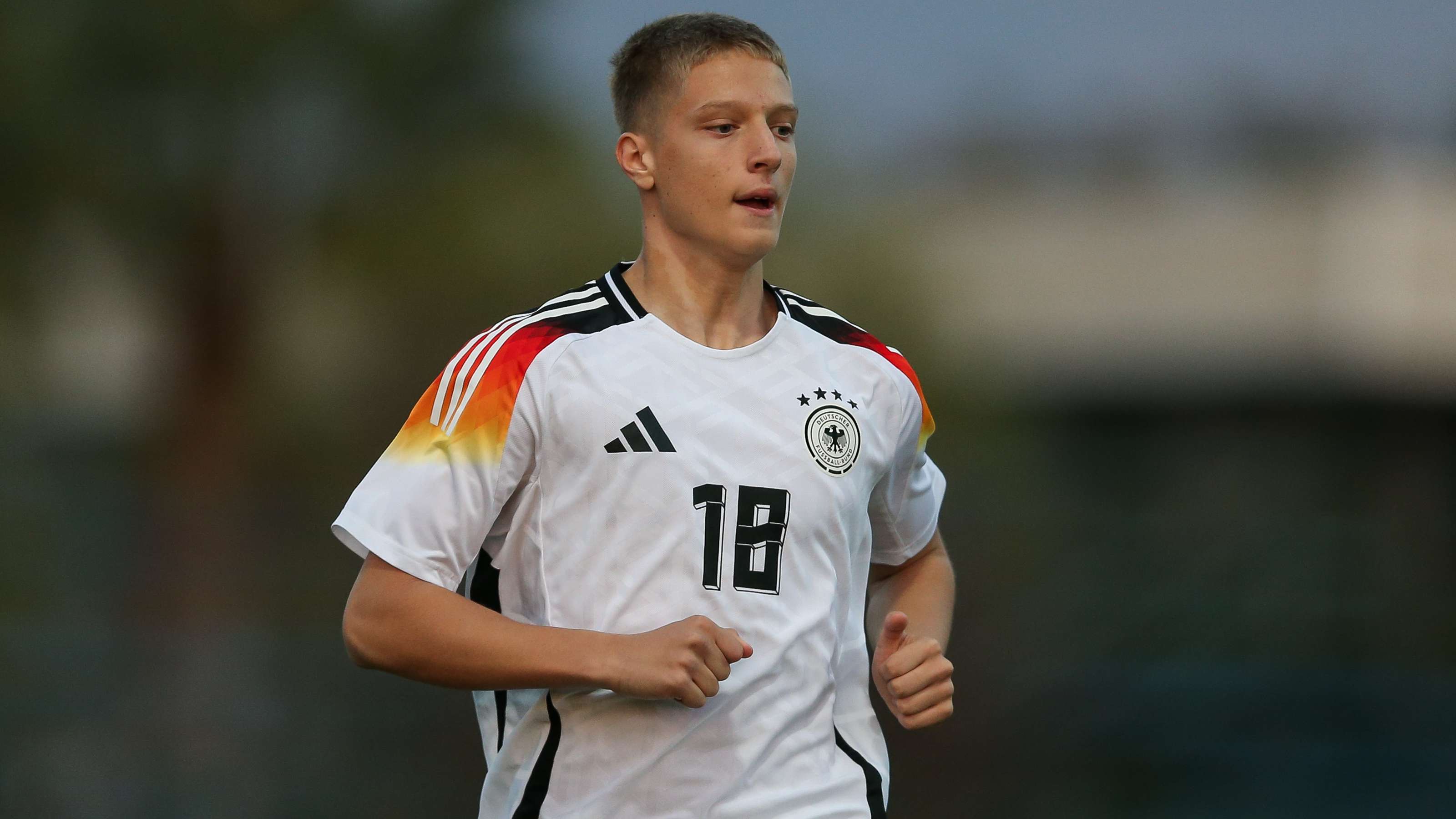 "He will play for Kosovo!" DFB face losing Bayern jewel  