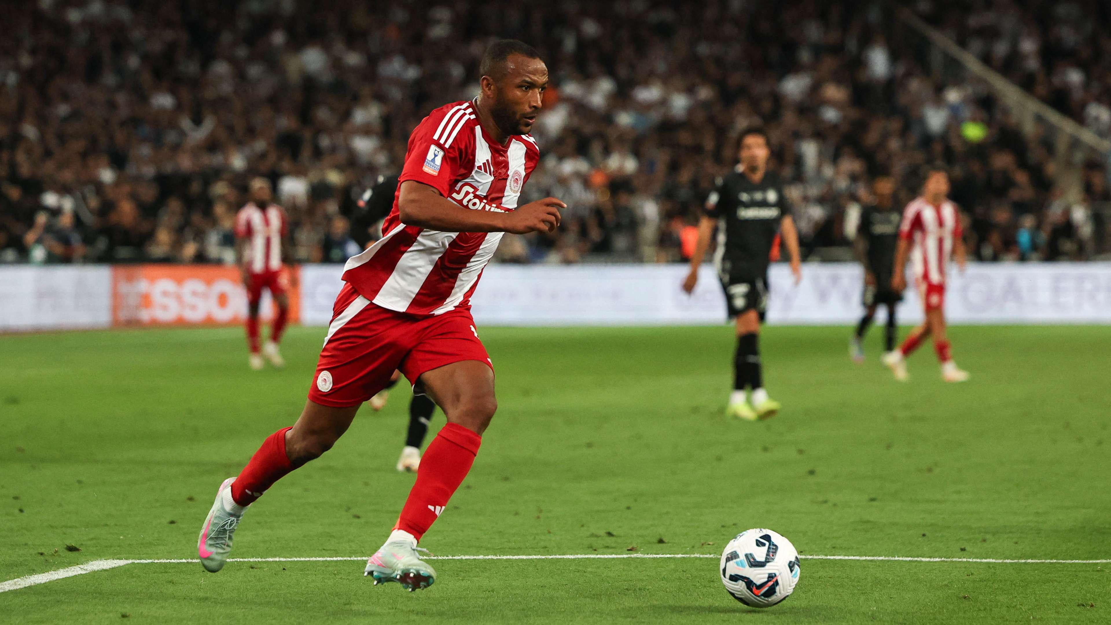 Length of his absence is shocking: El Kaabi undergoes successful surgery  