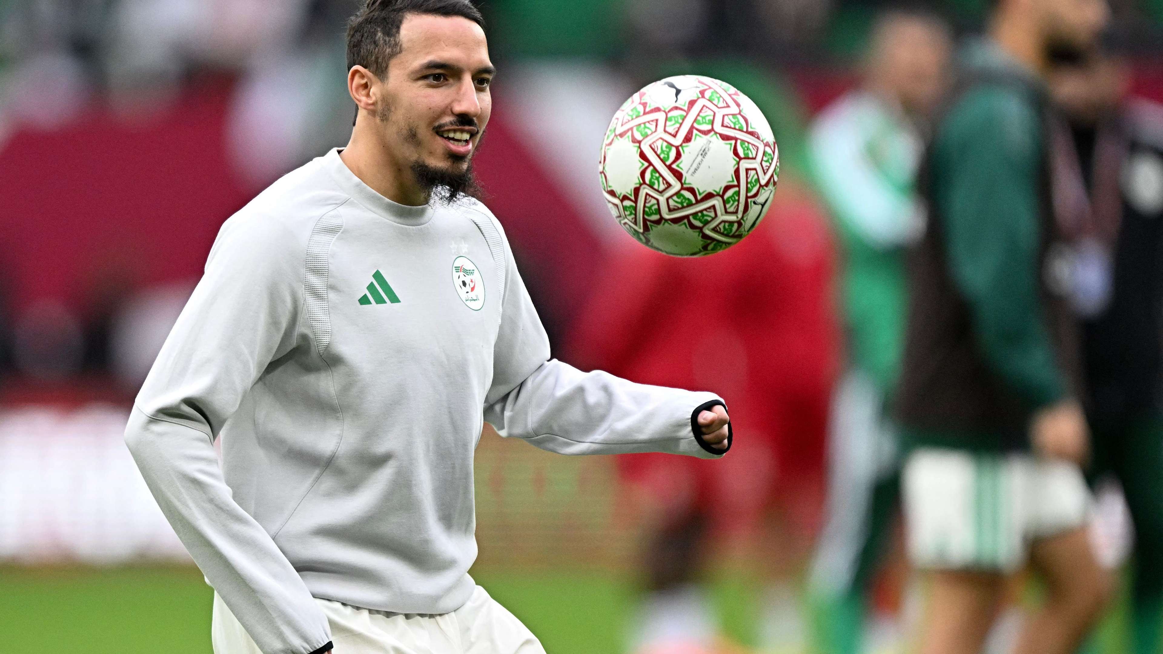 Bennacer sent off on his Al-Gharafa debut: brawl with Al-Hilal’s Summerville  