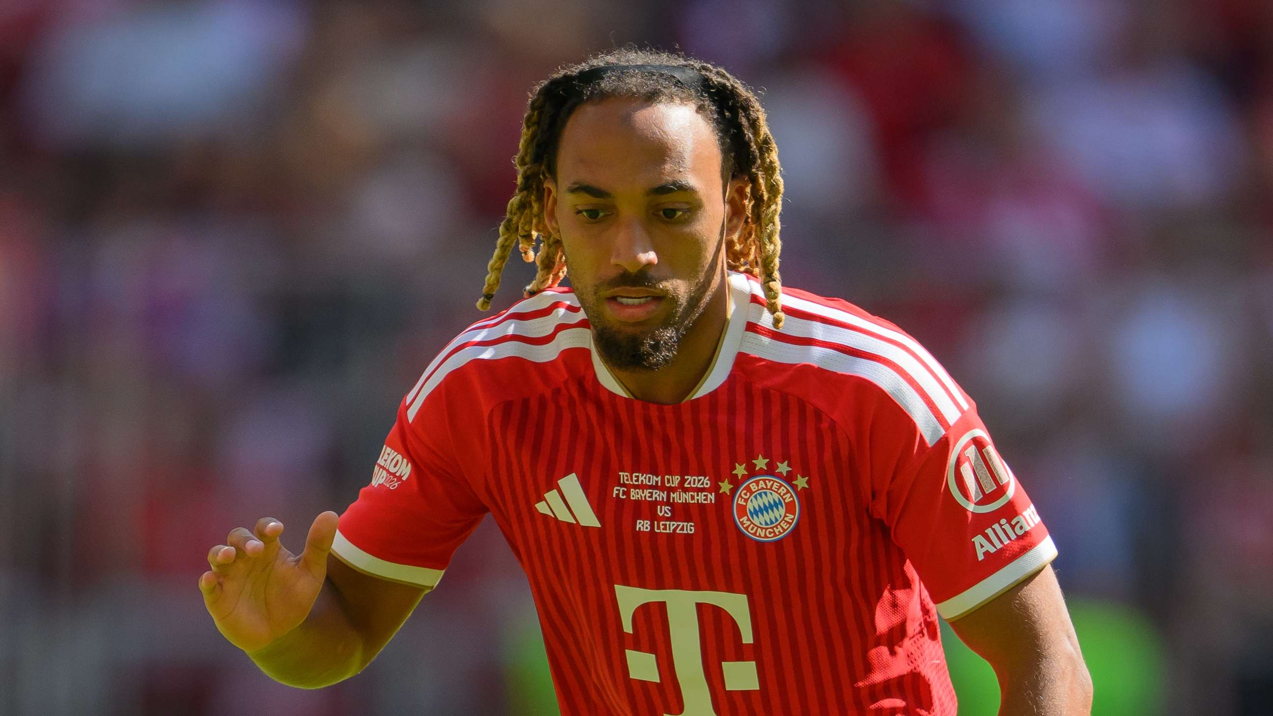 Kompany backs Boey after failed Bayern exit  