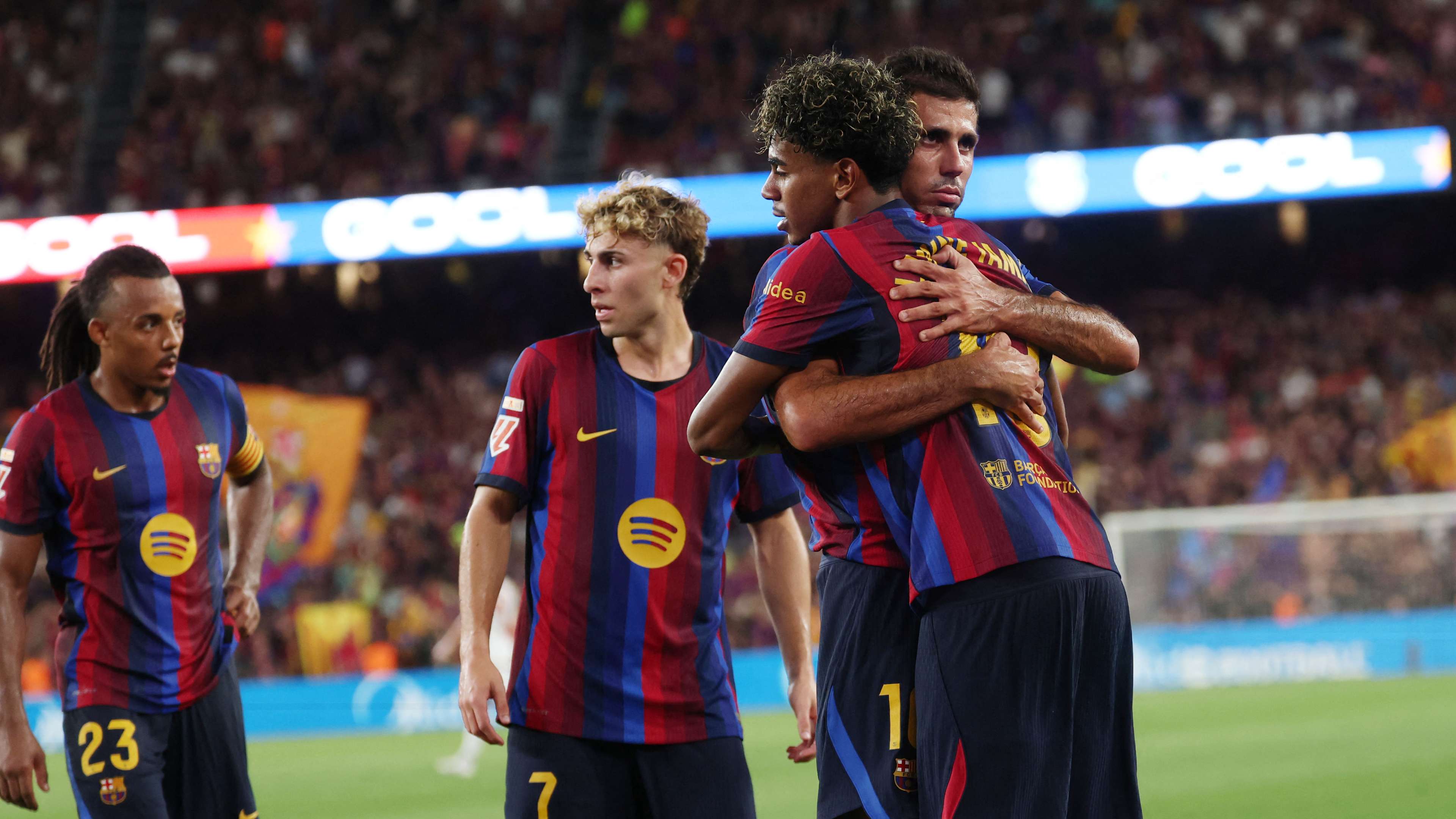 Barcelona duo declare readiness for Valencia clash, and Flick continues to rely on the new face  