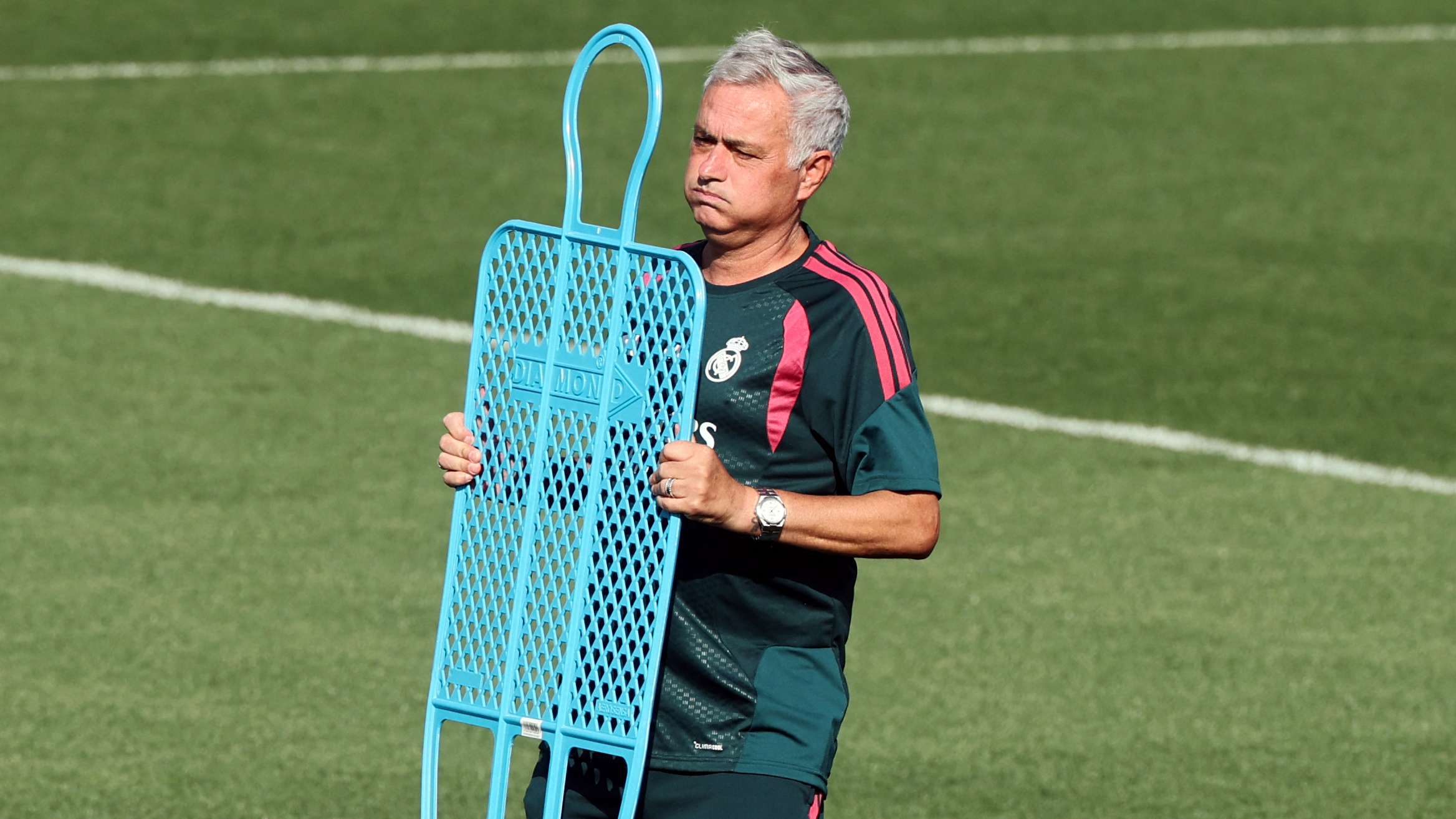 After Mourinho's recommendation and Chelsea reports: Real Madrid reward their star with a new contract  